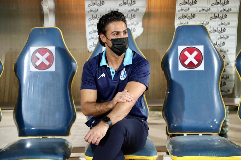 انتقاد پاشازاده از فرهاد مجیدی/ خودمان را مرکز استقلال ندانیم