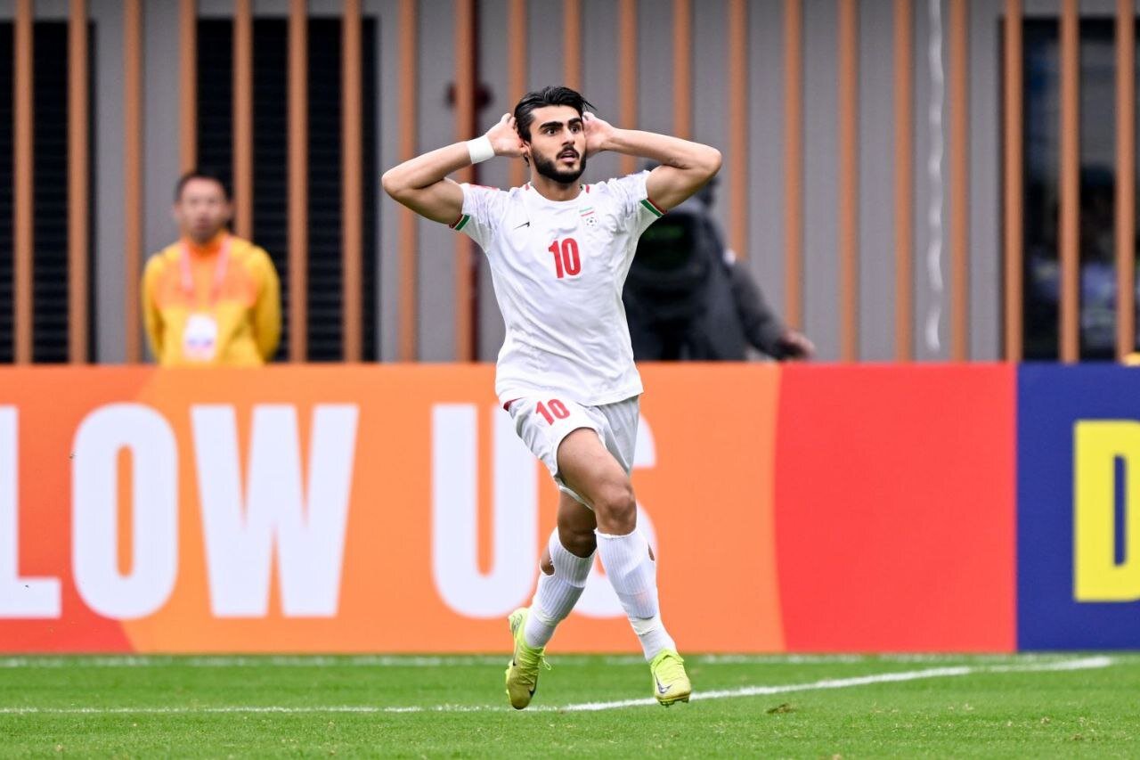 انتقال رسمی رضا غندی پور به شباب الاهلی امارات