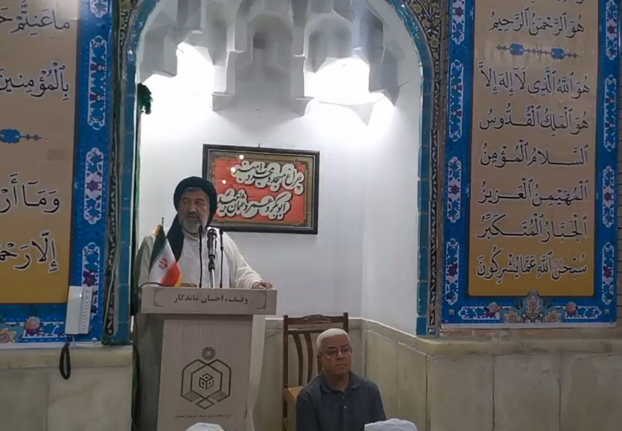 انجام عبادت همراه با خلوص مایه رستگاری و سربلندی است