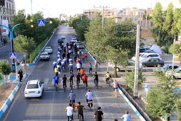 انسداد بزرگراه شهید سلیمانی تا میدان نبوت در روز جهانی بدون
خودرو