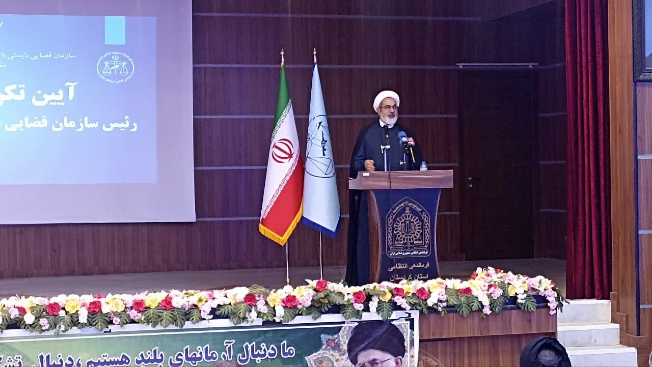 انسدادمرز و ایجاد بازارچههای مرزی یک پدافندغیرعامل برای کشور است