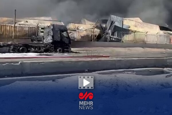 انفجارهای کوچک ادامه دارد؛ باد کار را سخت می‌کند