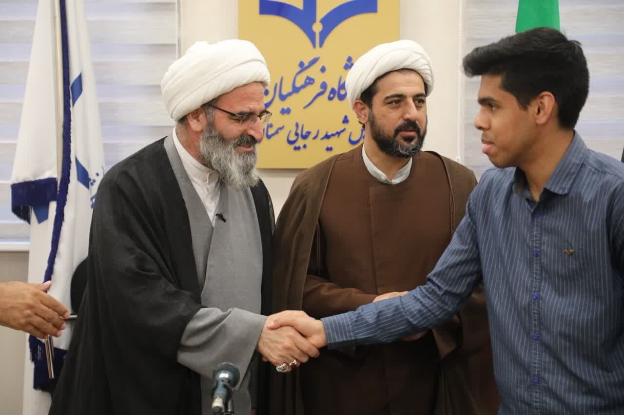 اهمیت کادرسازی و تربیت نیروهای متخصص در آموزش وپرورش