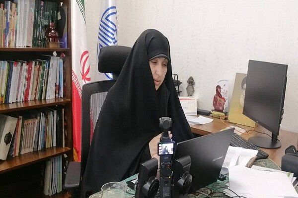 اولویت شوراهای راهبری بانوان حل بحرانهای هویتی است