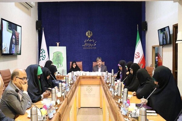 اولین سند «جنبش تعهد به خانواده» را درسطح بین‌الملل تدوین می‌کنیم