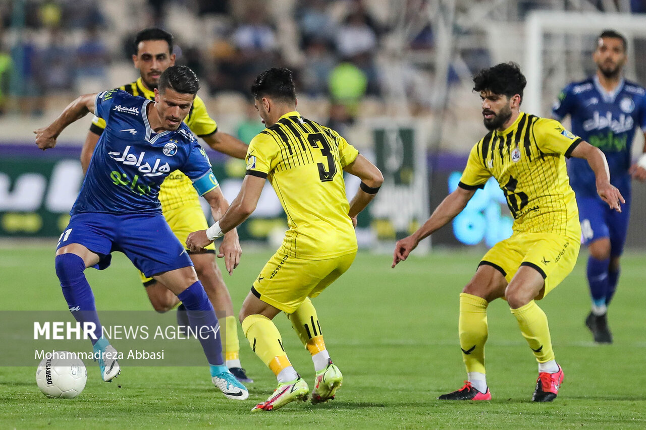 اولین فصل بدون گل برای کاپیتان استقلال