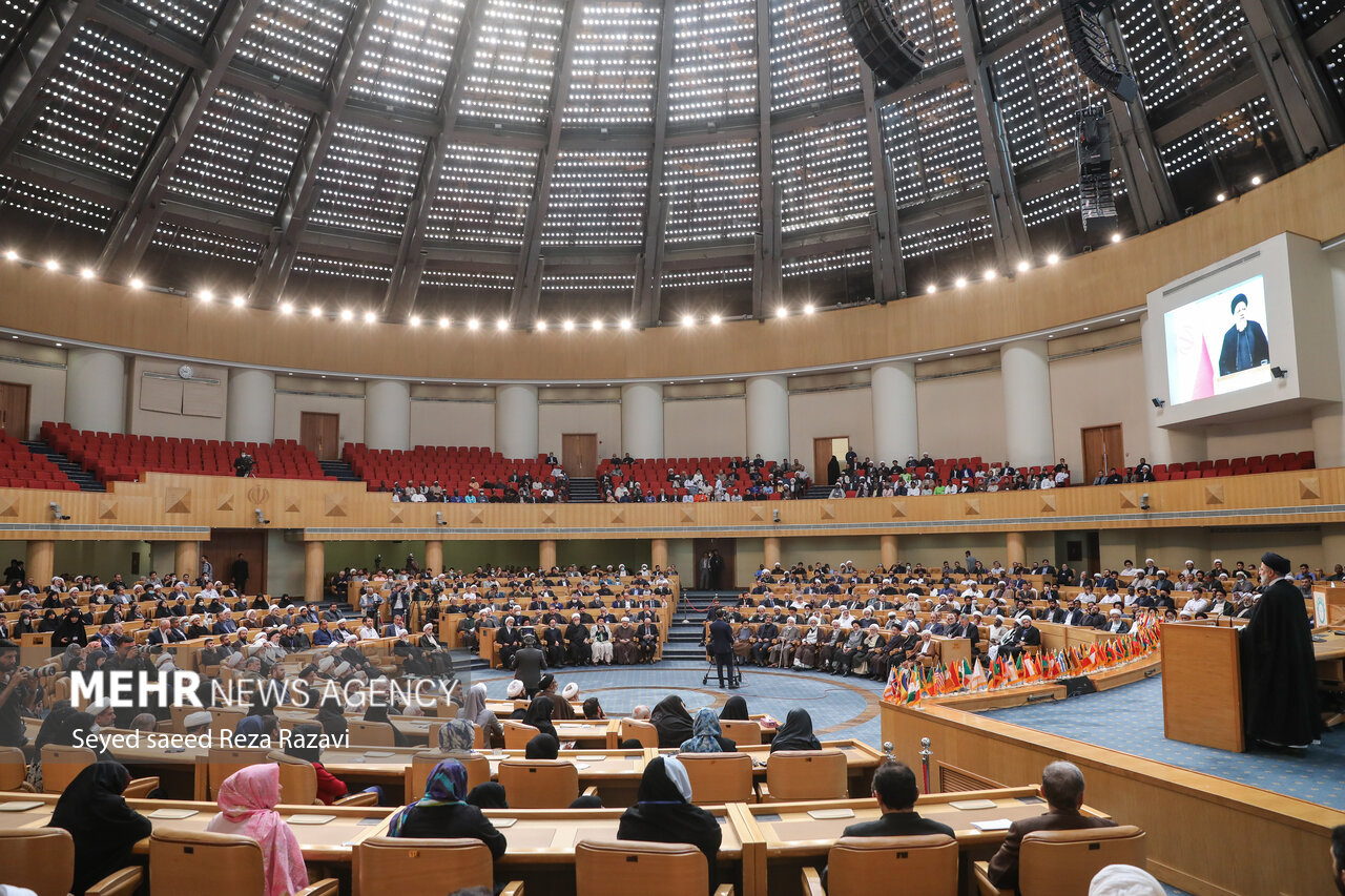 اولین کنگره بین المللی بانوان تاثیرگذار آغاز به کارکرد