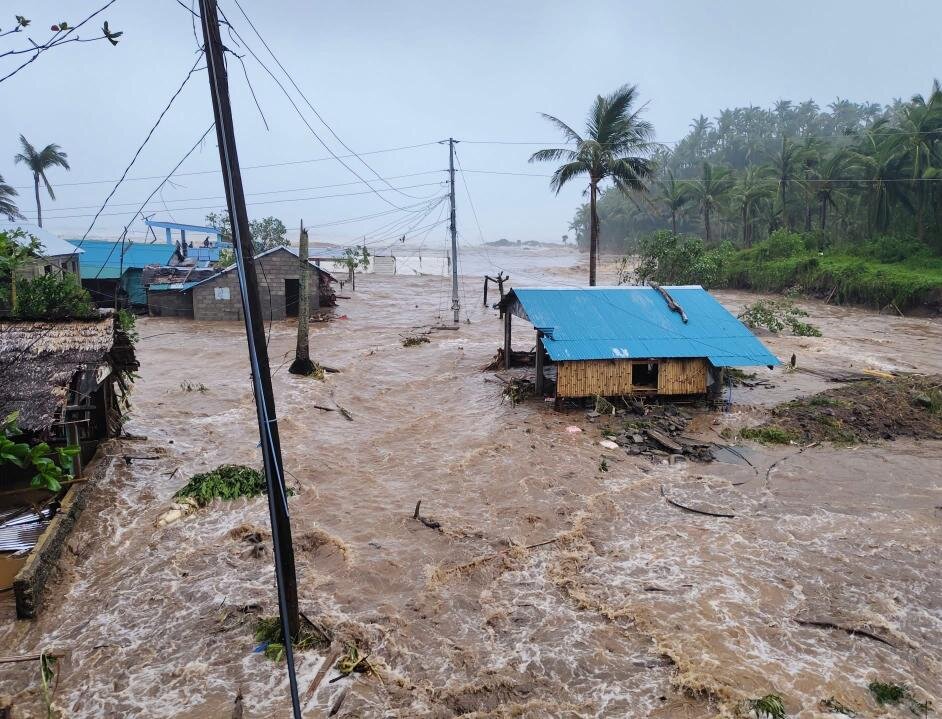 اَبَرتوفان «فانگ-وونگ» فیلیپین را درنوردید