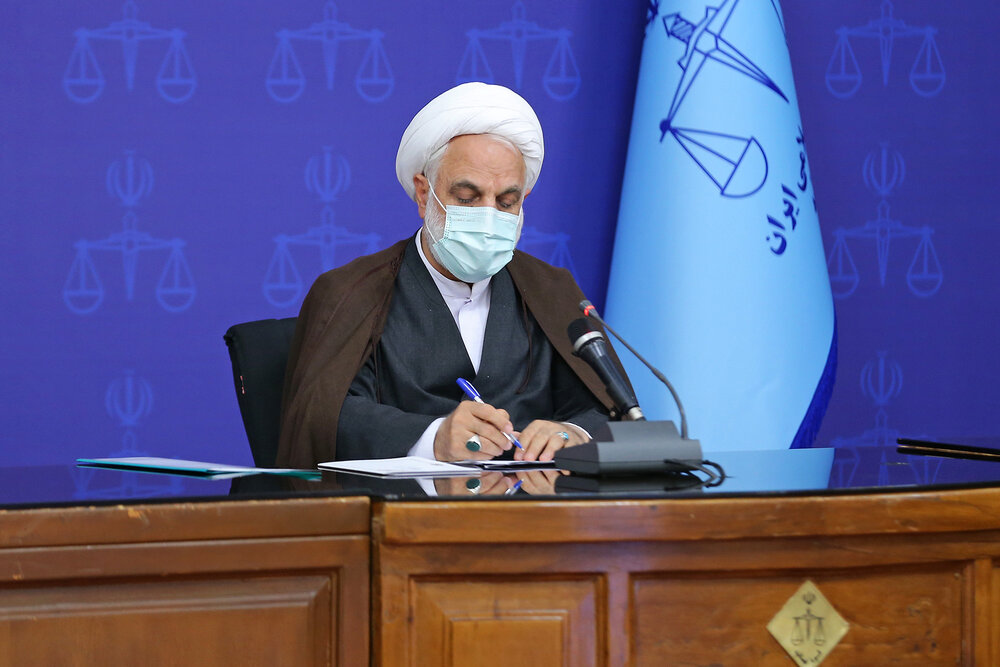 اژهای: دادستان بدون فوت وقت به موضوع زندان اوین رسیدگی کند