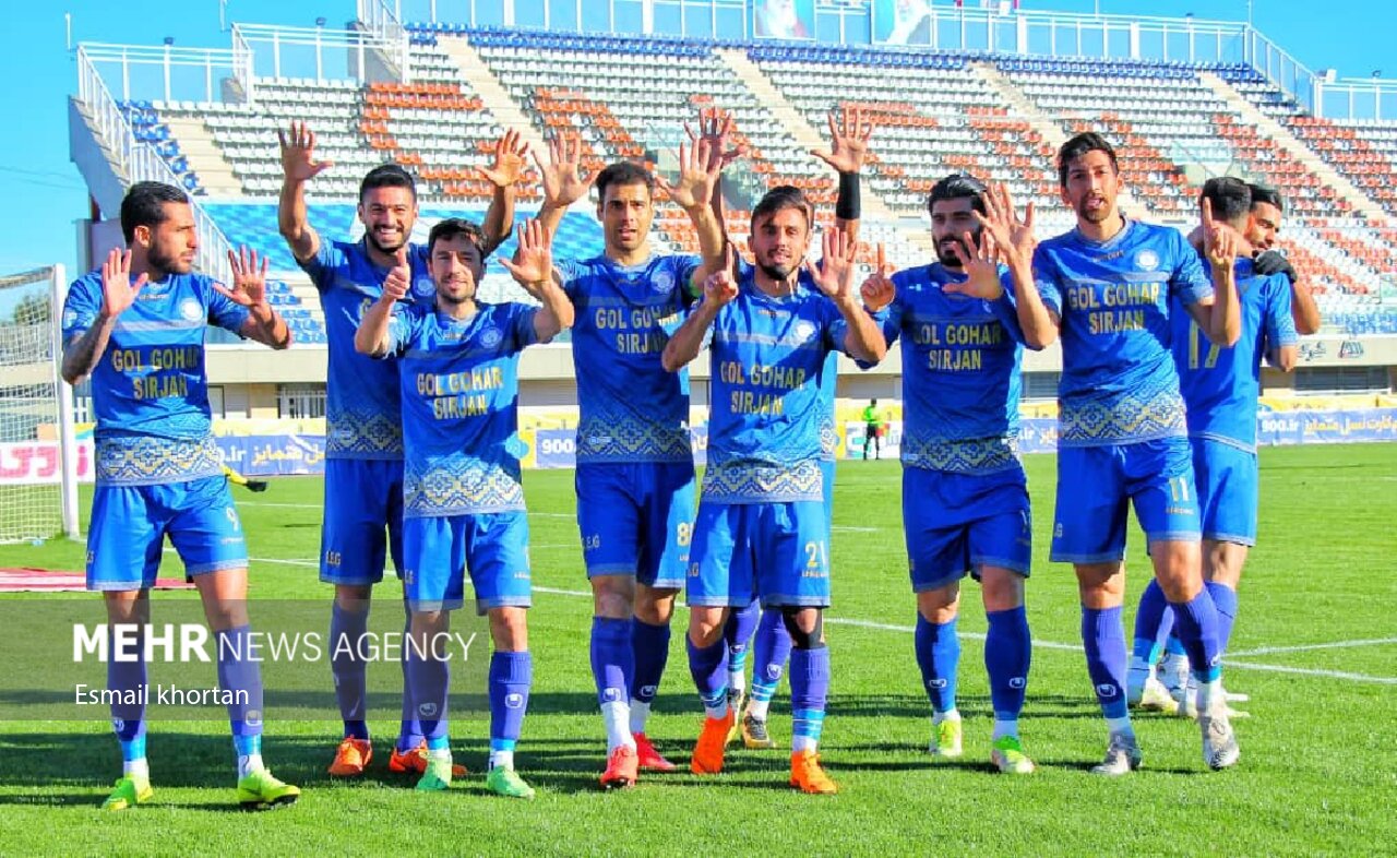 اگر امتیازات گل‌گهر کسر نمی‌شد برای صدر نشینی می‌جنگیدیم