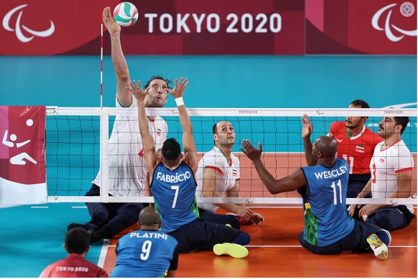 ایران جز «خرده نان» چیزی برای رقبا نمیگذارد/ مهرزاد اسلحه کشنده