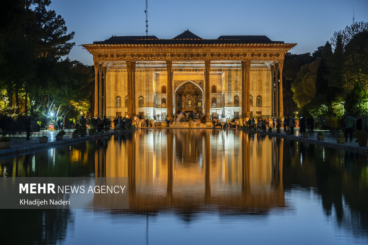 ایران من | کاخ چهلستون اصفهان