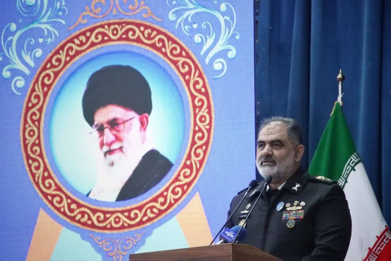 ایرانی: دشمنان عظمت مردم و وفاداری آنان به نظام را دست کم گرفته اند