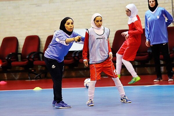 با انتخاب عراق ریسک بدی کردم/ فدراسیون فوتبال ایران پشیمان است!