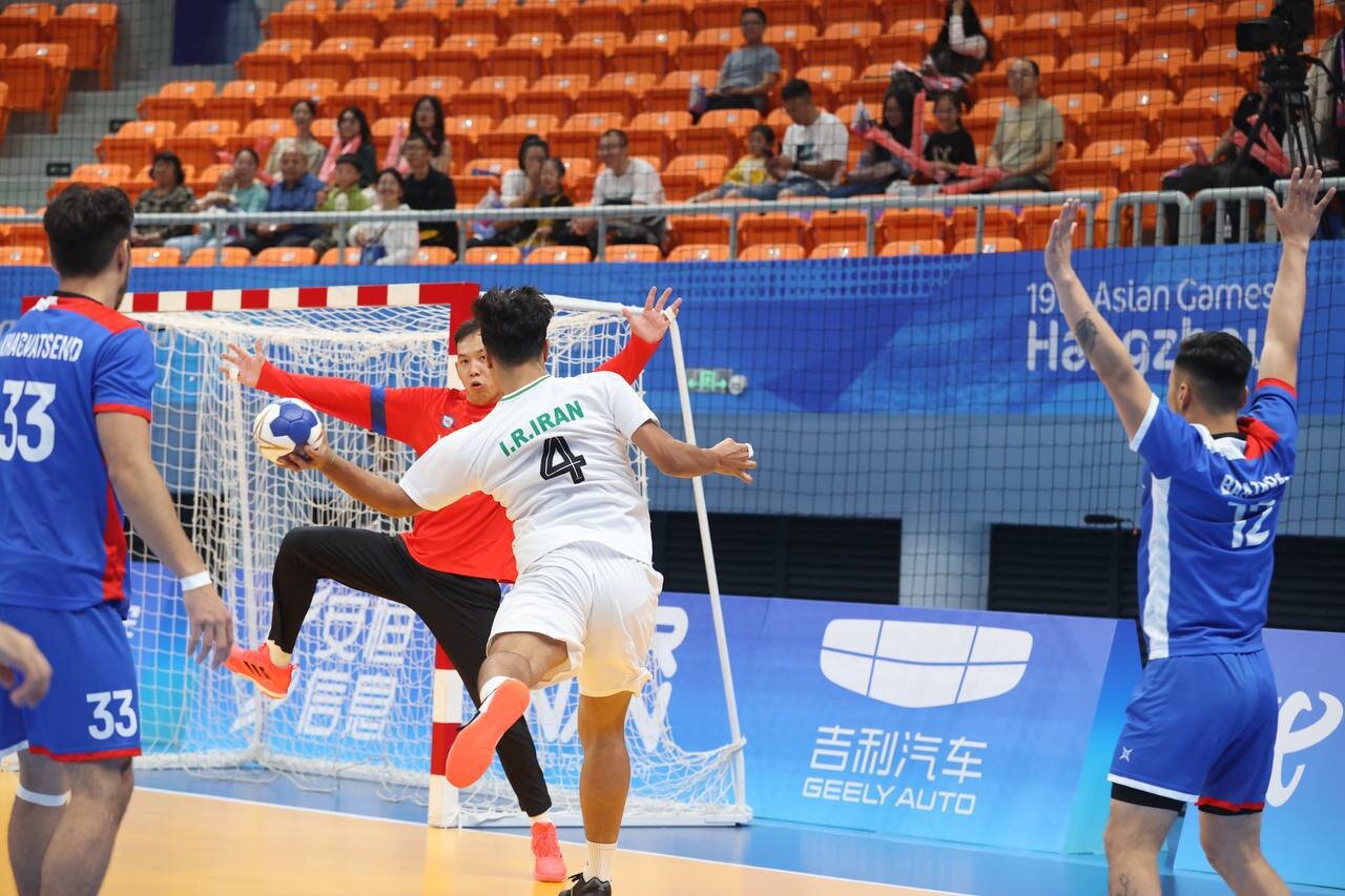 باخت شاگردان ووسلین برابر تیم ژاپن/چهارشنبه مصاف با عربستان مدعی