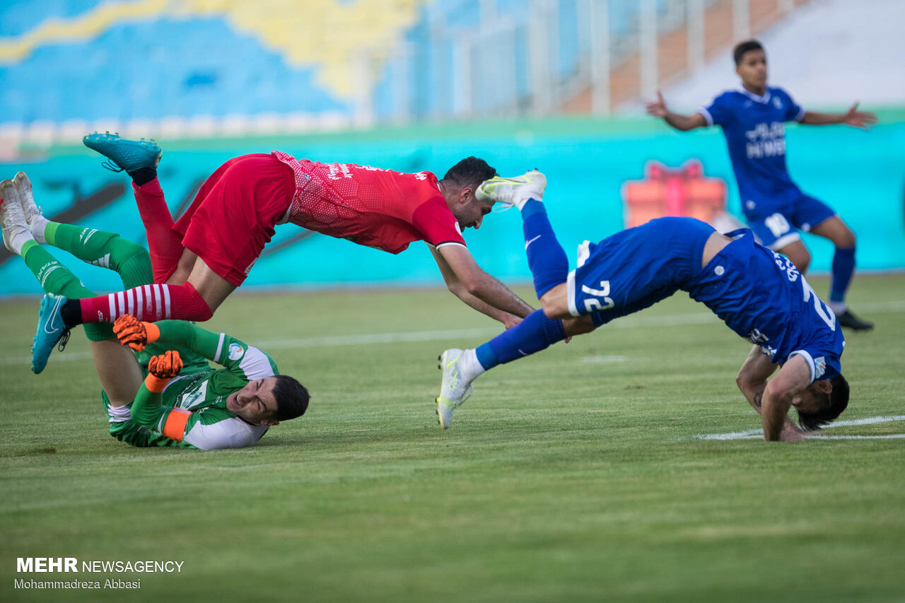 باخت نیمه اول تراکتور مقابل النصر عربستان