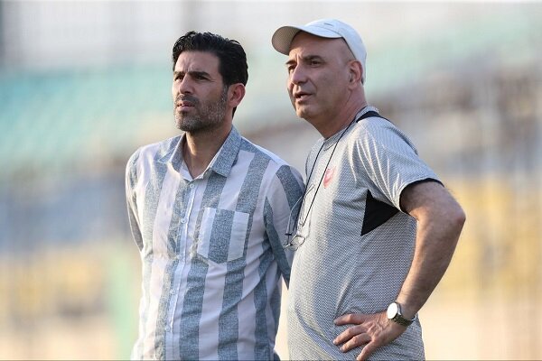 بادامکی از مذاکره با بازیکنان موردنظر پرسپولیس منع شد!