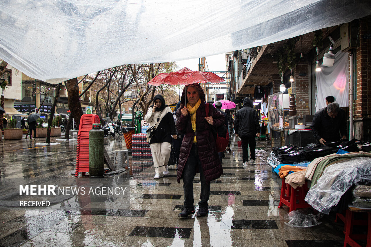 بارش باران بهاری در تهران