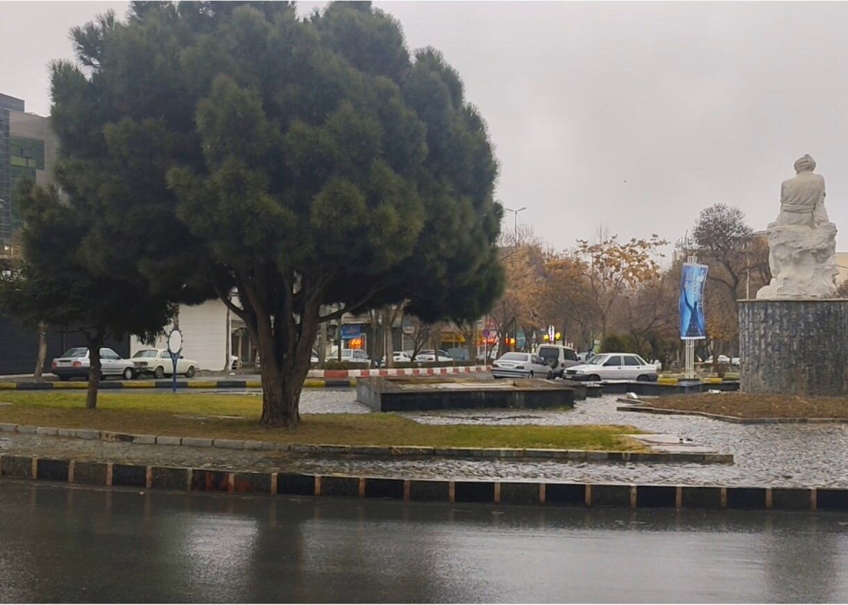 بارش باران هوای سنندج را تازه کرد