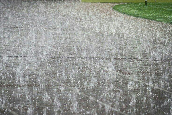 بارش شدید تگرگ و باران برای دومین روز متوالی در
ارومیه