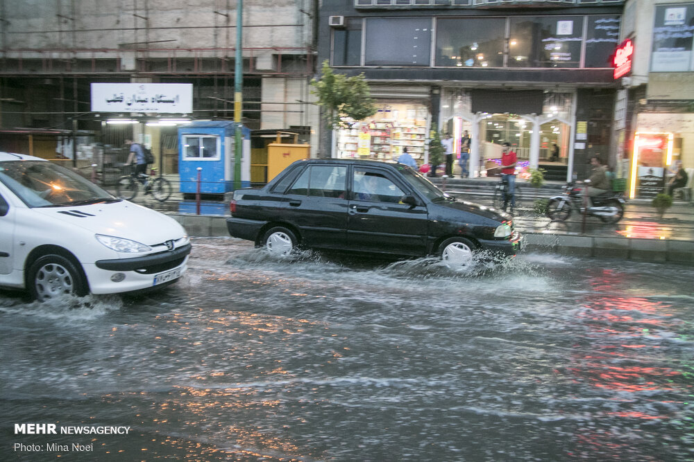 بارشهای رگباری و سیل در راه ۷ استان/آماده باش نیروهای امدادی
