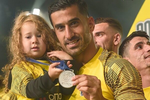 بازتاب خداحافظی احسان حاج صفی در رسانه های یونانی + عکس