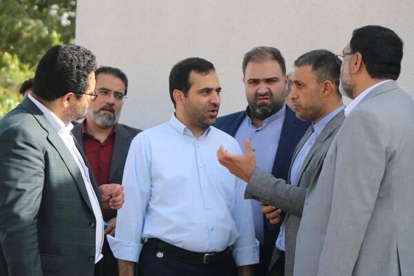 بازدید معاون وزارت ورزش و جوانان از ورزشگاه آزادی