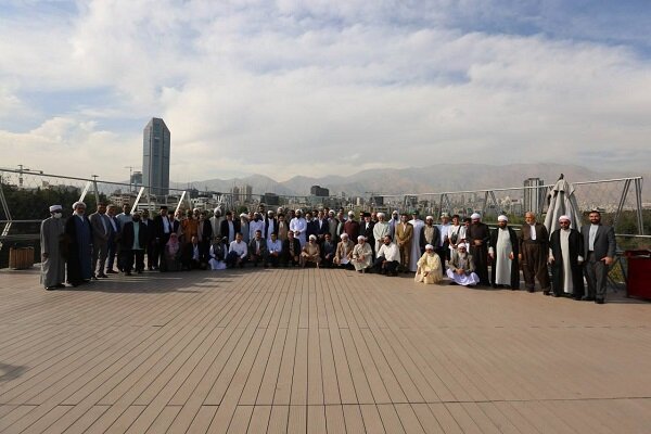 بازدید مهمانان کنفرانس بینالمللی وحدت اسلامی از پل
طبیعت