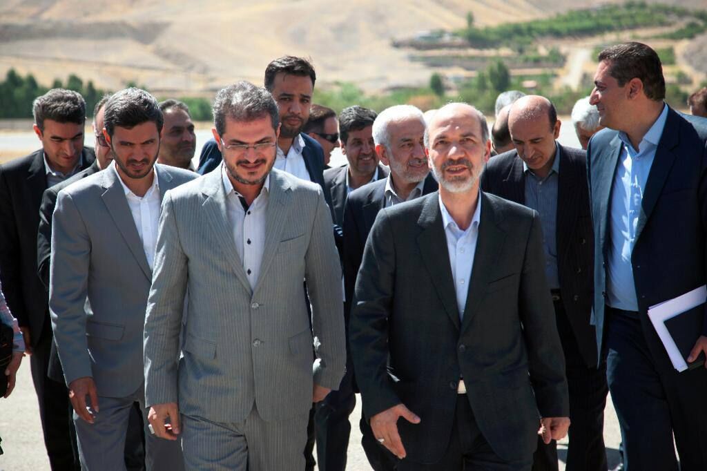 بازدید وزیر نیرو از طرحهای در حال اجرای حوزه آب و برق کردستان