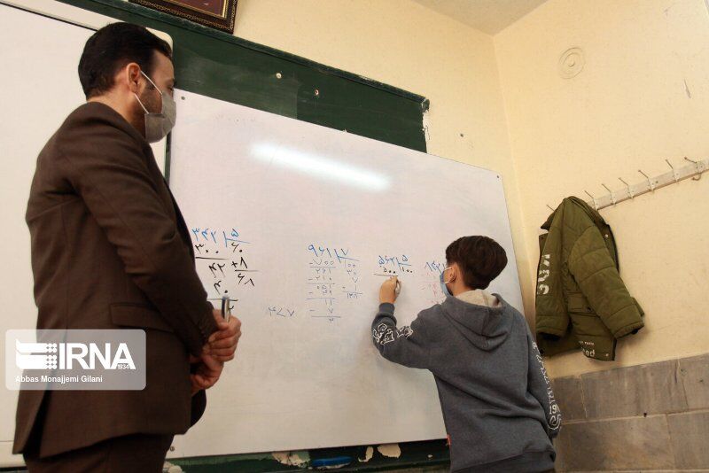 بازگشایی مدارس و پایان دوگانه تحصیل حضوری یا مجازی