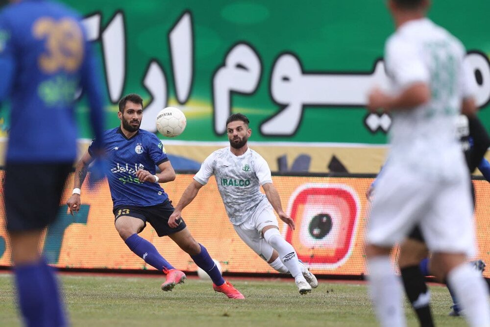 بازگشت استقلال به دفاع خطی یا استفاده از یک مدافع جوان
