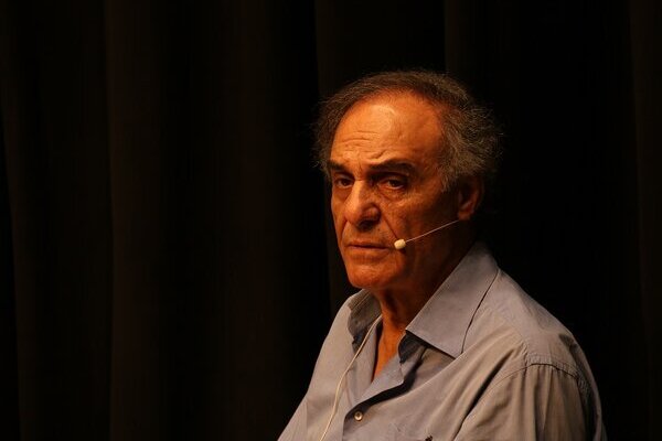 بازگشت به ریشه‌ها؛ روایت قطب‌الدین صادقی از تئاتر ایرانی