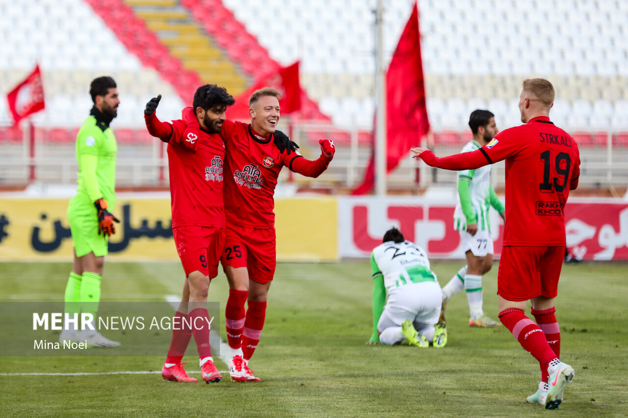 بازگشت تراکتور به صدر جدول لیگ برتر؛ بهار برای سرخهای تبریز خجسته شد