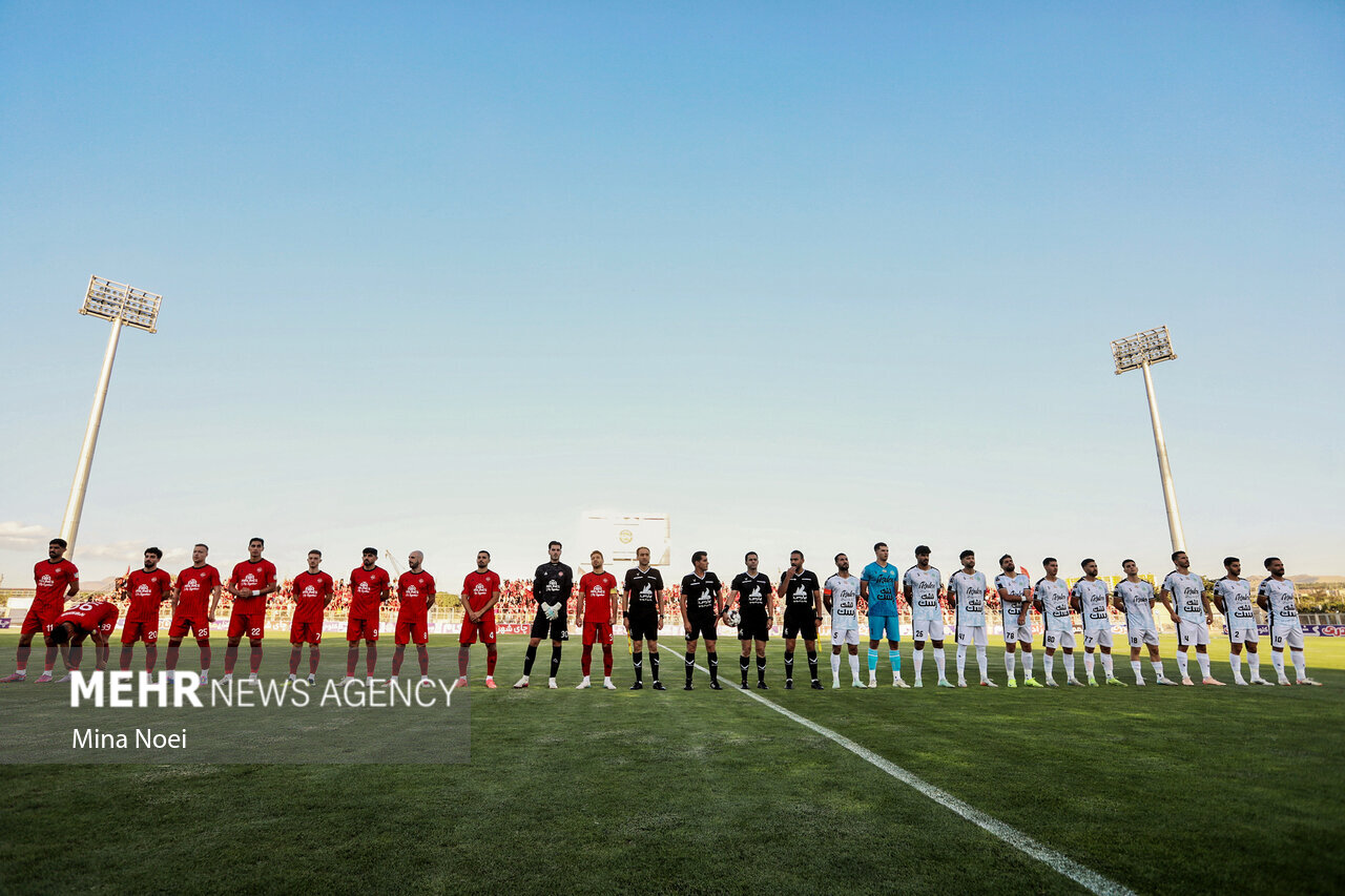 بازگشت دوباره تراکتور به جمع مدعیان با تعویض طلایی اسکوچیچ