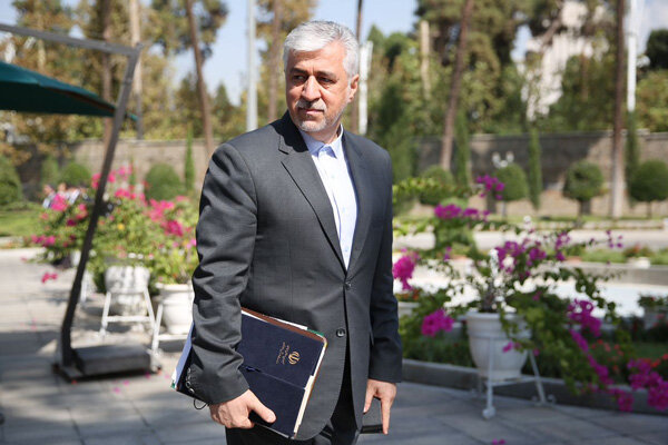 بازگشت زودهنگام وزیر ورزش از اجلاس وزرای کشورهای عضویونسکو
