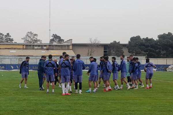 بازگشت سرمربی تکراری و غیبت کاپیتان/ تغییر دوباره زمین درتهران!