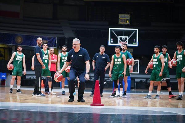 بازگشت مربیان خارجی بسکتبال به ایران