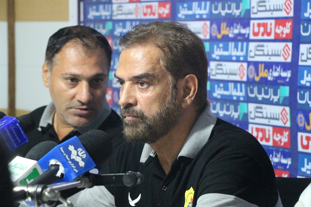 بازی امروز جذاب نبود/ داوران بازی را حساس کردند