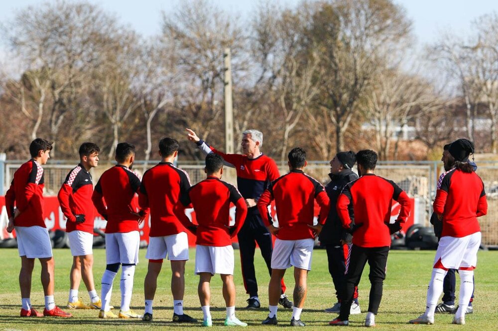 بازی سختی برابر استقلال تهران داریم