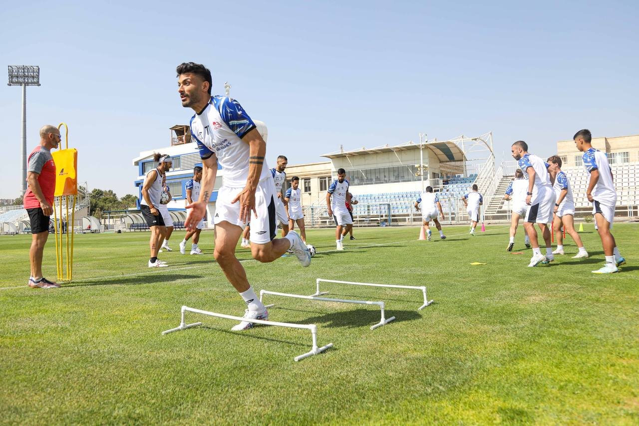 بازیکن سابق پرسپولیس از تیم فوتبال تراکتور کنار گذاشته شد