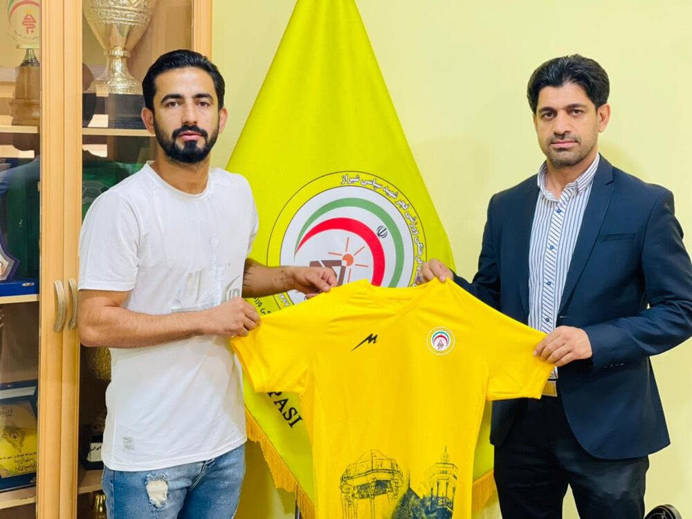 بازیکن فصل گذشته تیم مس شهر بابک به فجر سپاسی شیراز پیوست