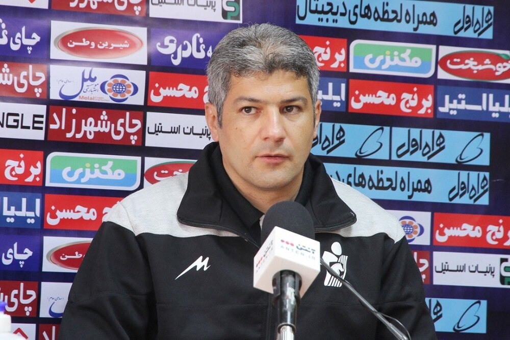 بازیکنان فداکارانه بازی کردند/ پنالتی ما گرفته نشد