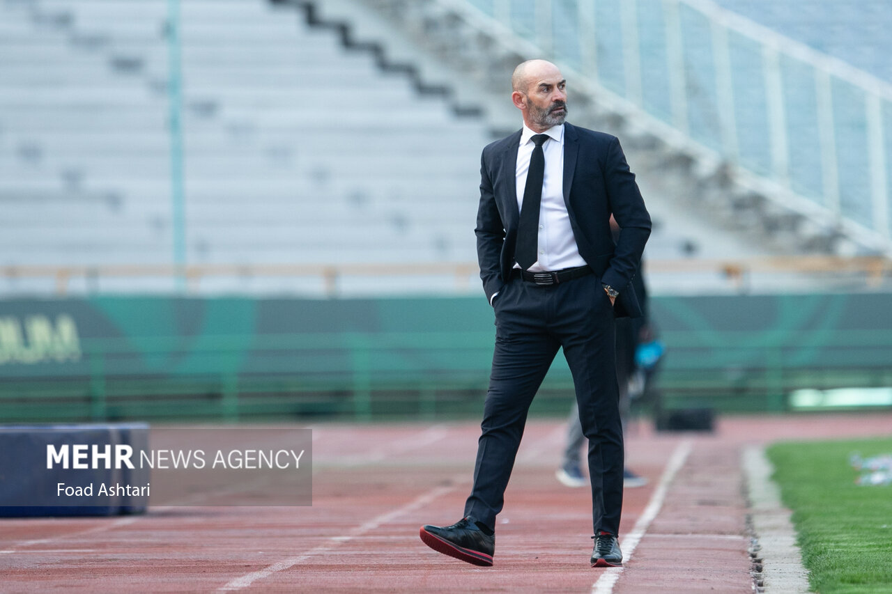 باشگاه تراکتور جدایی «خمز» را تایید کرد/ در انتظار سرمربی جدید