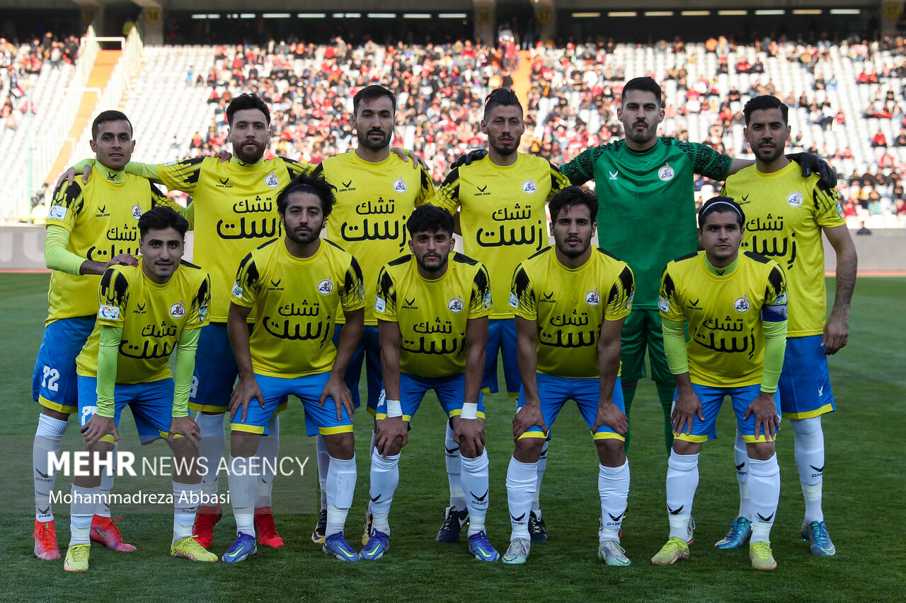 باشگاه تراکتور دنبال بهانه نباشد/ کارهای شما نخ‌نما شدهاست