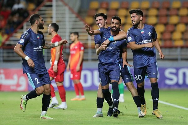 باشگاه پیکان: برابر استقلال تنها در ورزشگاه دستگردی بازی می
کنیم