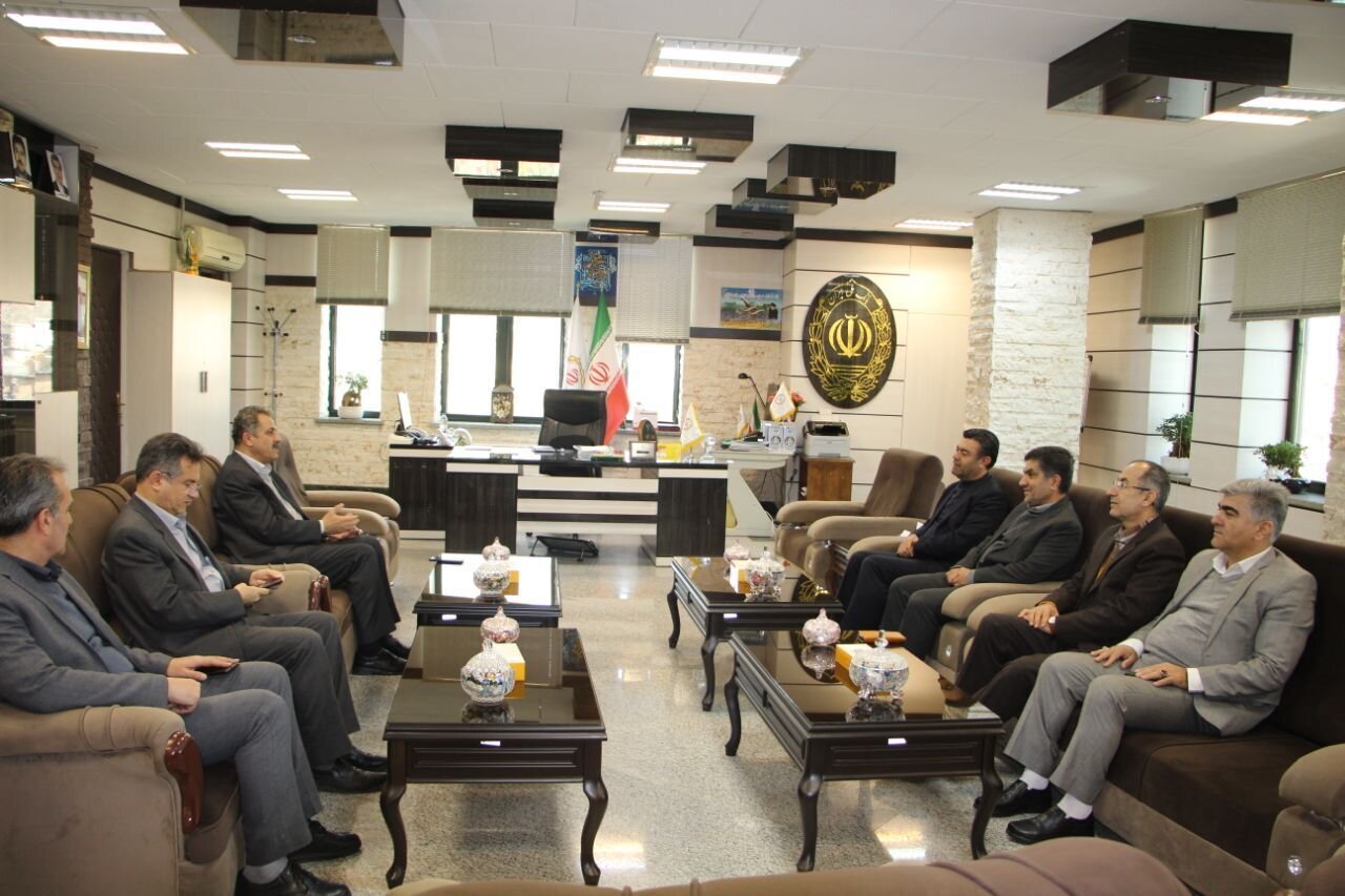 بانک‌ها در پرداخت تسهیلات اشتغالزایی اهتمام بیشتری داشته باشند