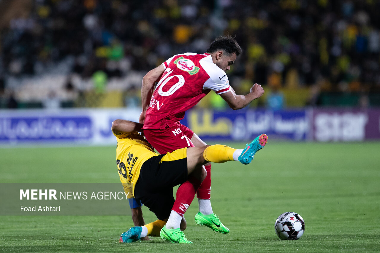 باید اتفاقات دیداربا سپاهان را فراموش کرد/تمدید قراردادحاشیه است