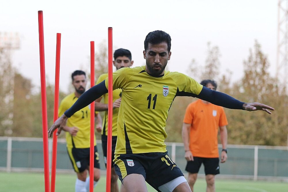 باید برای جام ملتها متحد شویم/نیازمند بازی با تیمهای قوی هستیم