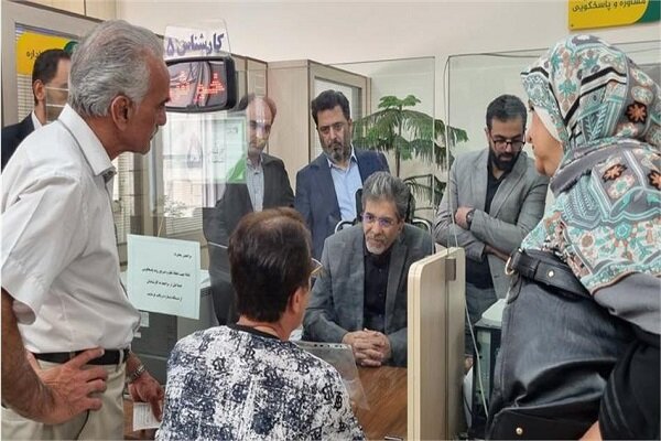 باید صدای بازنشستگان را بیواسطه شنید