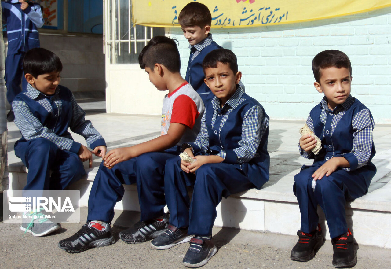 بایدها و نبایدهای تغذیه دانشآموزان با بازگشایی مدارس